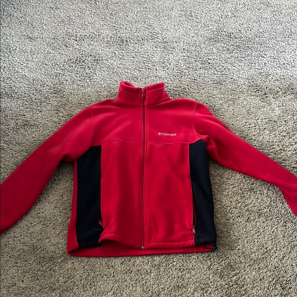 Men’s Columbia zip up jacket. Size medium